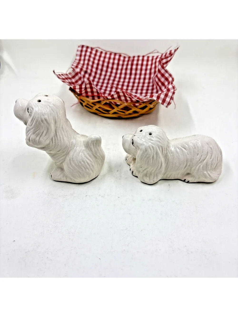 RARE Vintage Salt And Pepper Shakers Dog’s in a basket with red gingham fabric